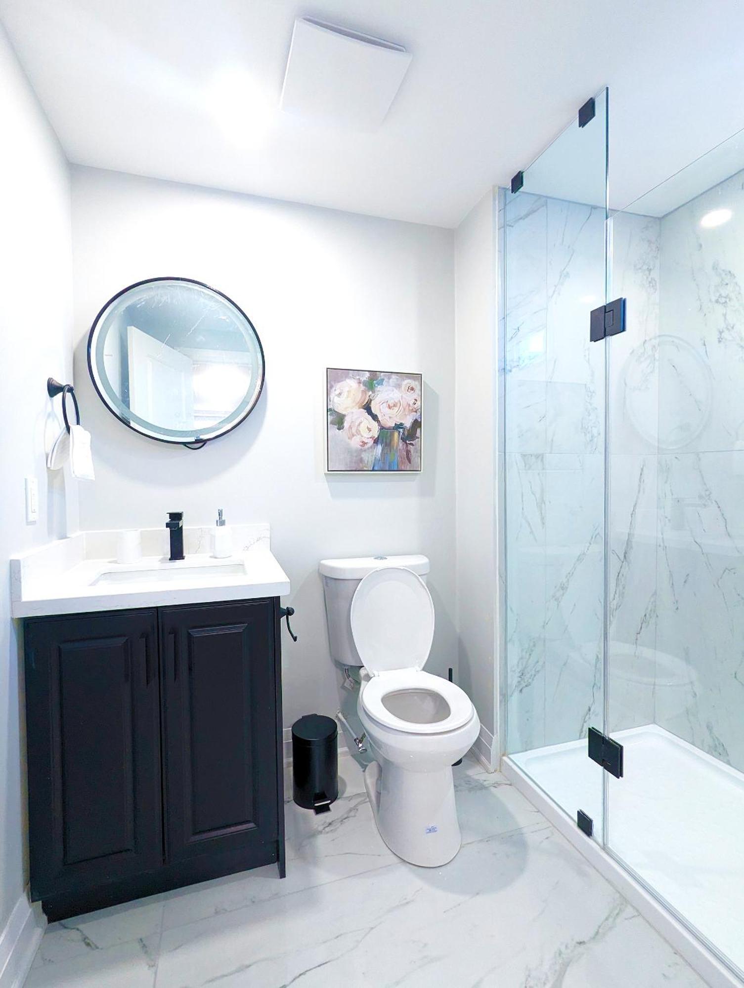 NewcastleUrban Haven: 2Br/2Ba+Office, Kitchen, Diningアパートメント エクステリア 写真